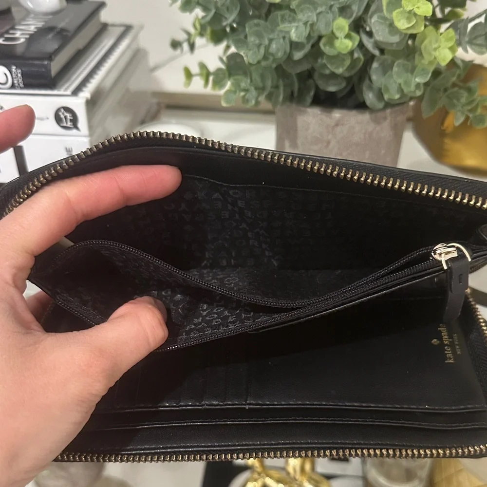 💫Flash Sale💫Kate Spade Black Leather Wallet - Picture 10 of 13